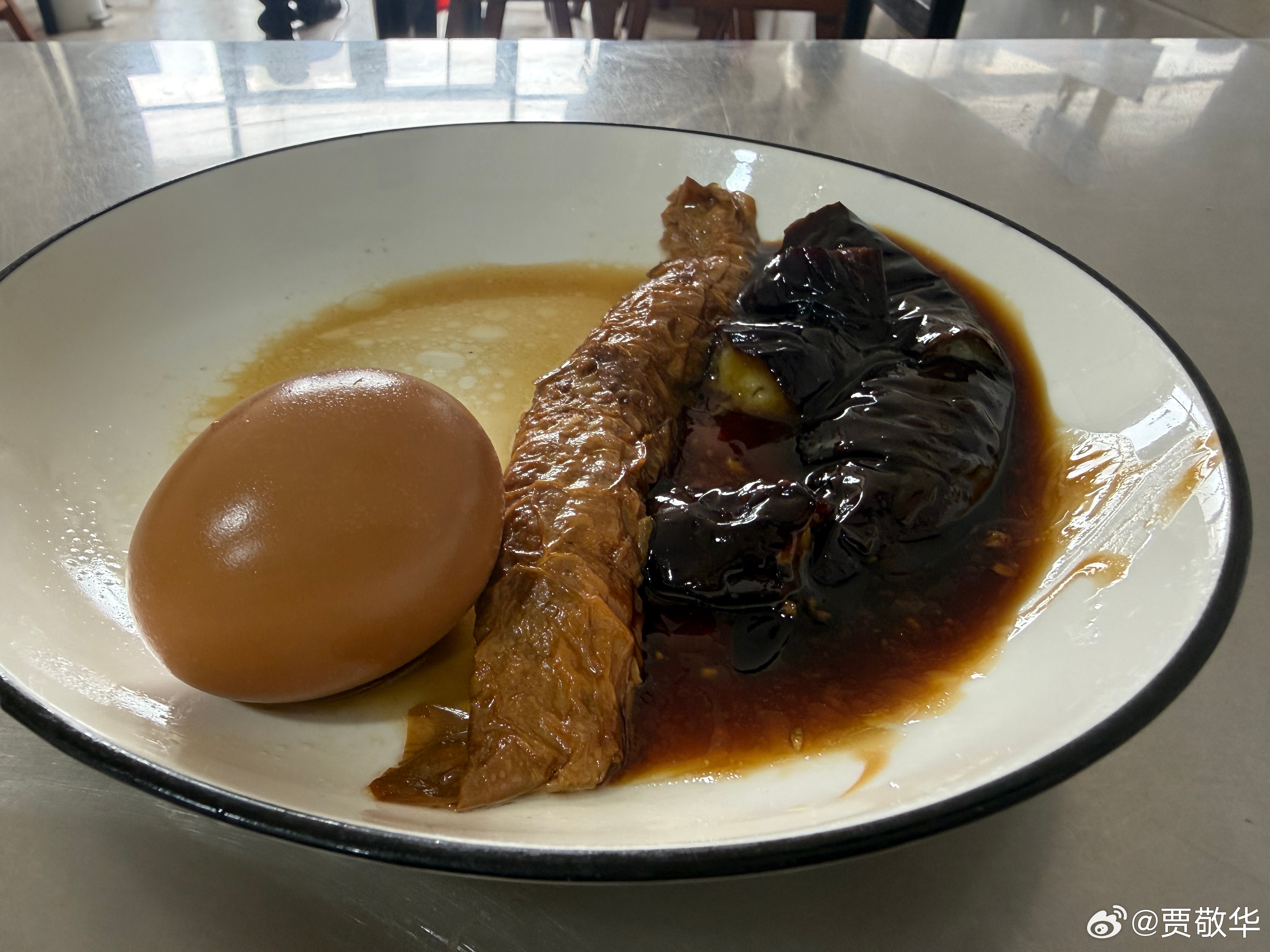 吃上了心心念念的甏肉干饭，有喜欢的没？ 