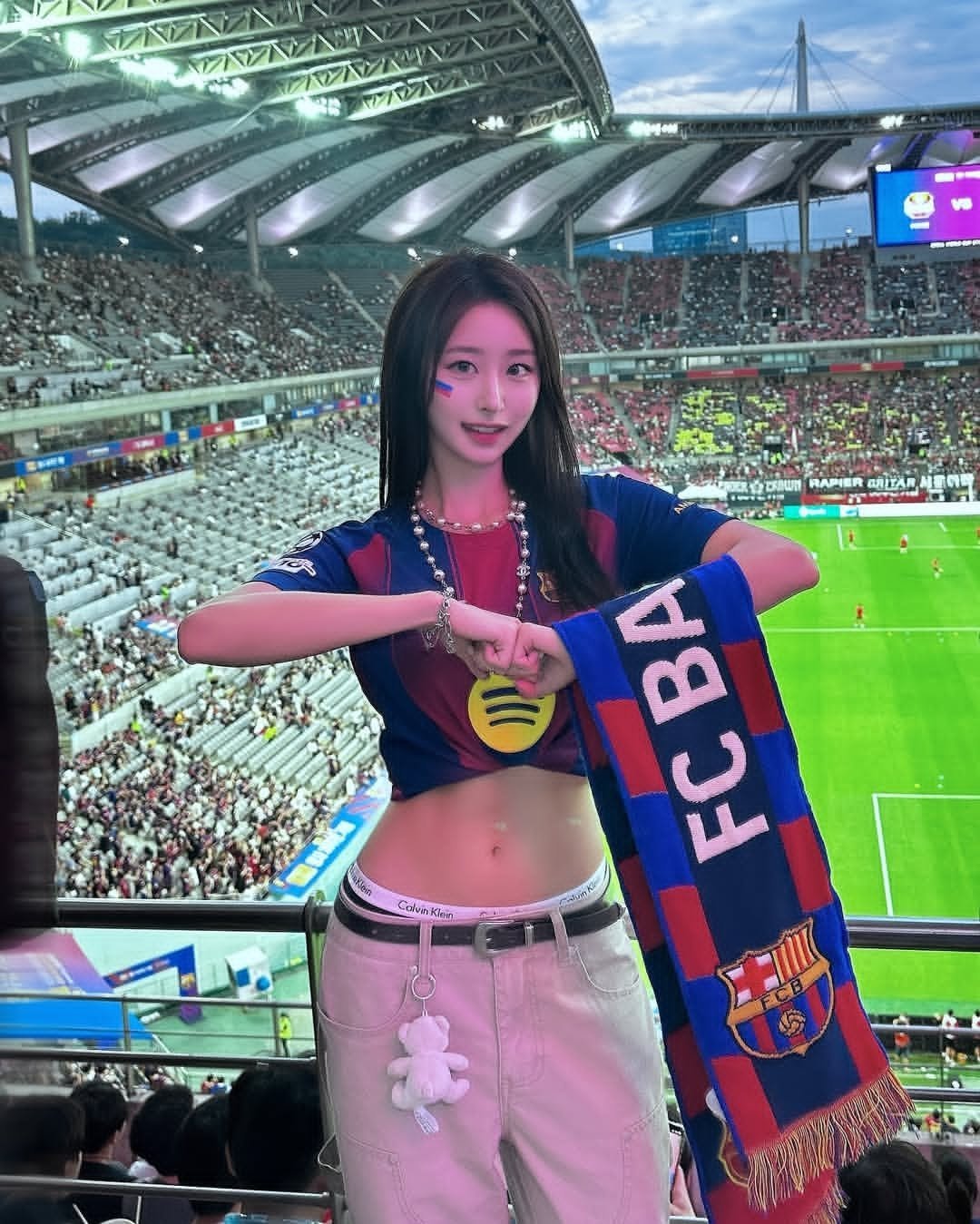上一场首尔fc3比7巴萨 比赛现场的巴萨球迷们❤️💙热点现场巴萨韩国行 ​​​