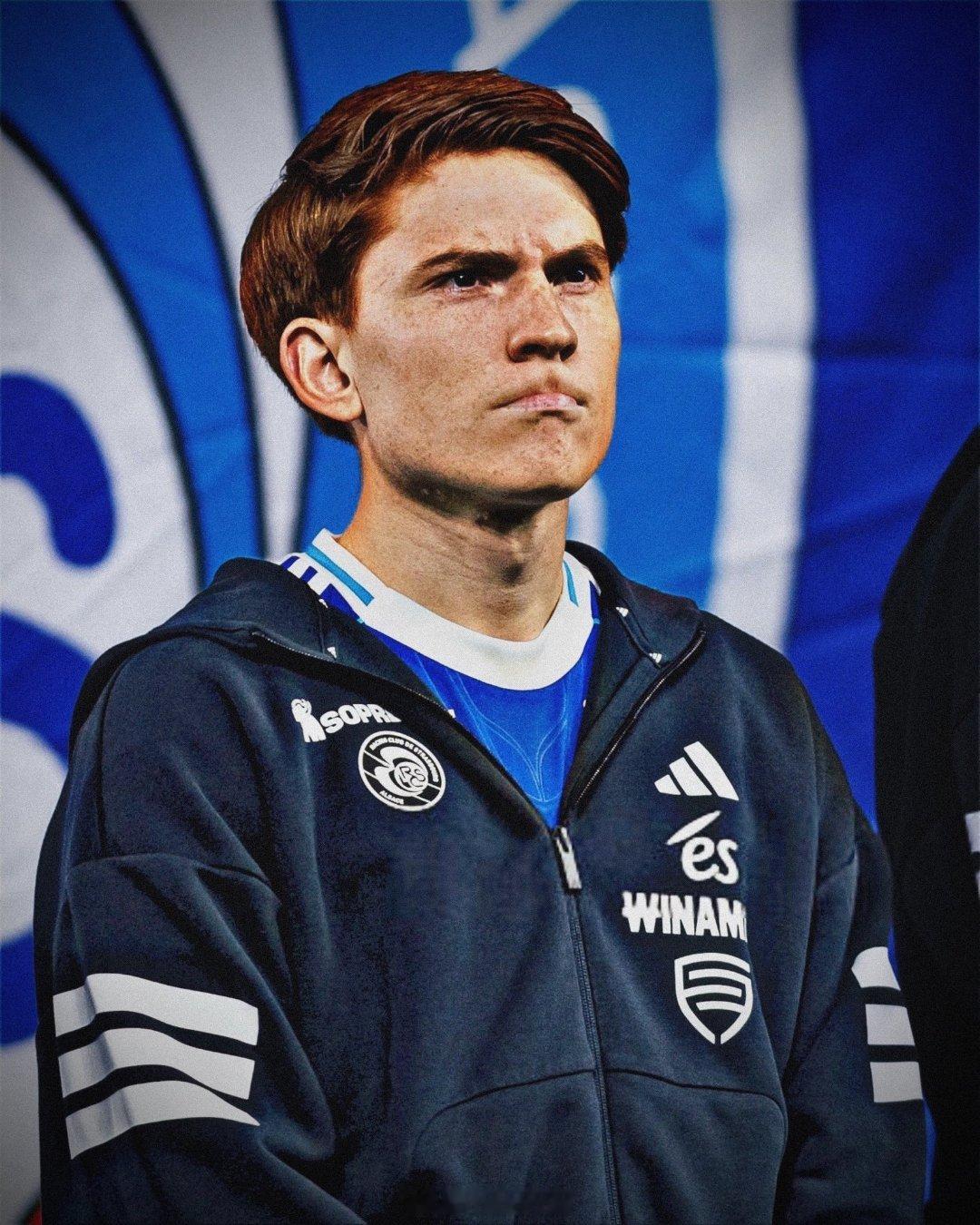 斯特拉斯堡瓦伦丁·巴尔科以17次直塞球领跑法甲，排名第二的球员只有8次 ! 他同