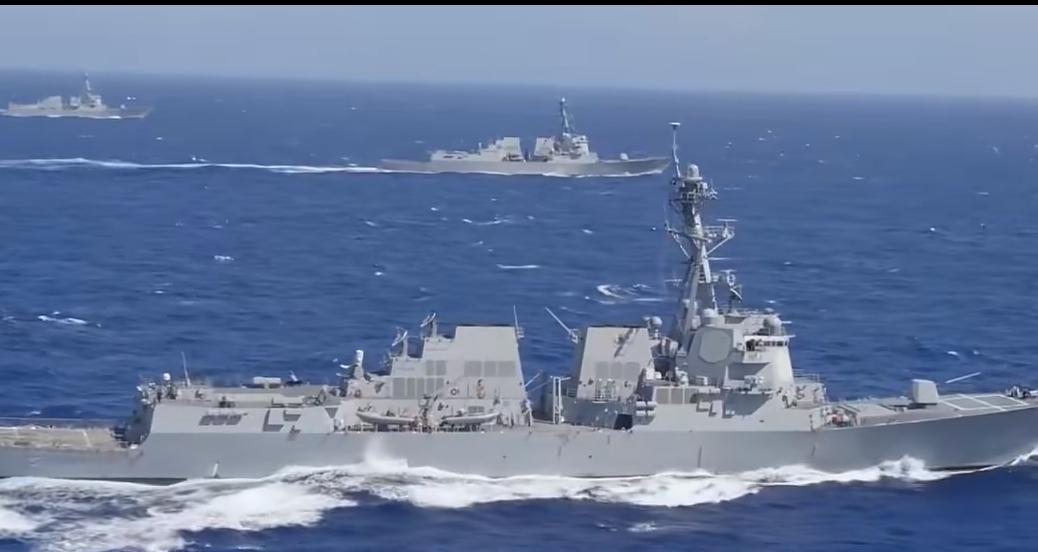 宙斯盾驱逐舰一直是美国海军的中坚力量，它在世人心中就是强大美国的一张光鲜亮丽的名