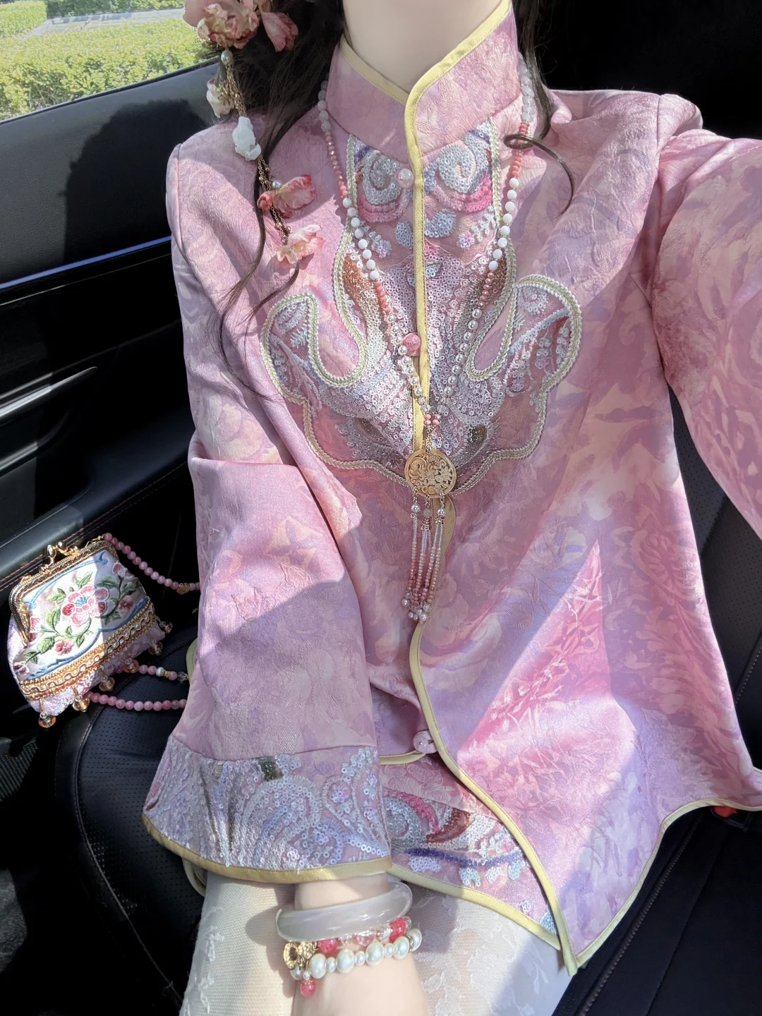 18图！秋天看起来贵贵的衣服合集！！🫧🌸