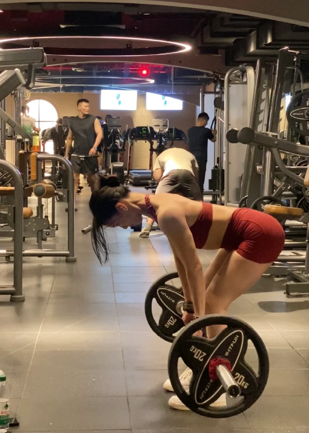 抽空练、一定是臀腿！