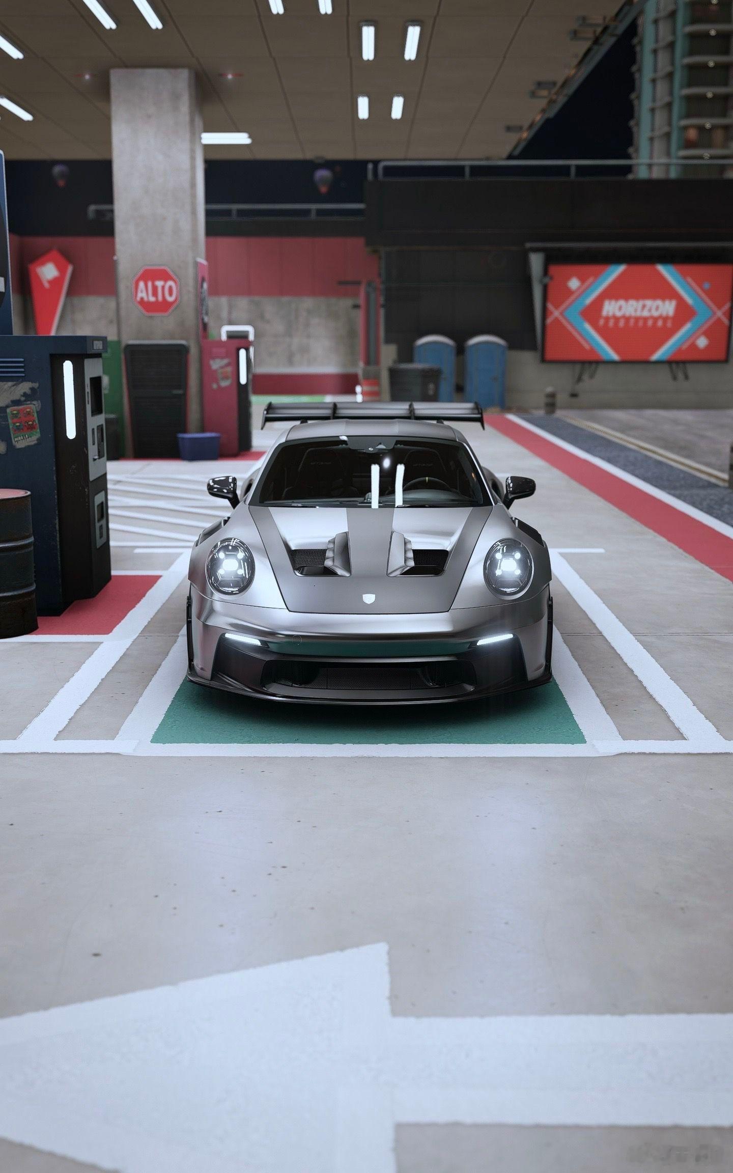 能合法上路的赛车 全国保有量10台左右 [色]保时捷992gt3 ​​​
