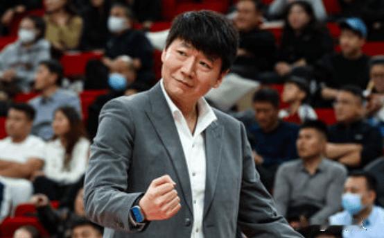 邱彪指导赛后揽责，输球教练的责任，这就是好教练



山东不敌深圳，被王浩然三分