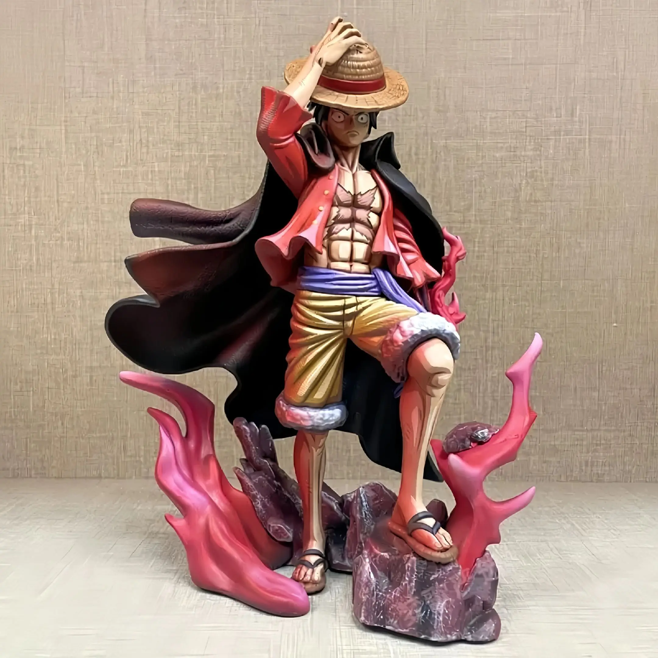 看到的就别错过！这性价比拉满的漫画色路飞拿帽手办.