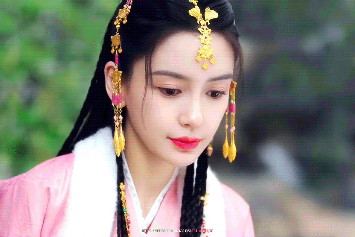 angelababy angelababy “我将你写进书里，掀开书页，字迹在阳