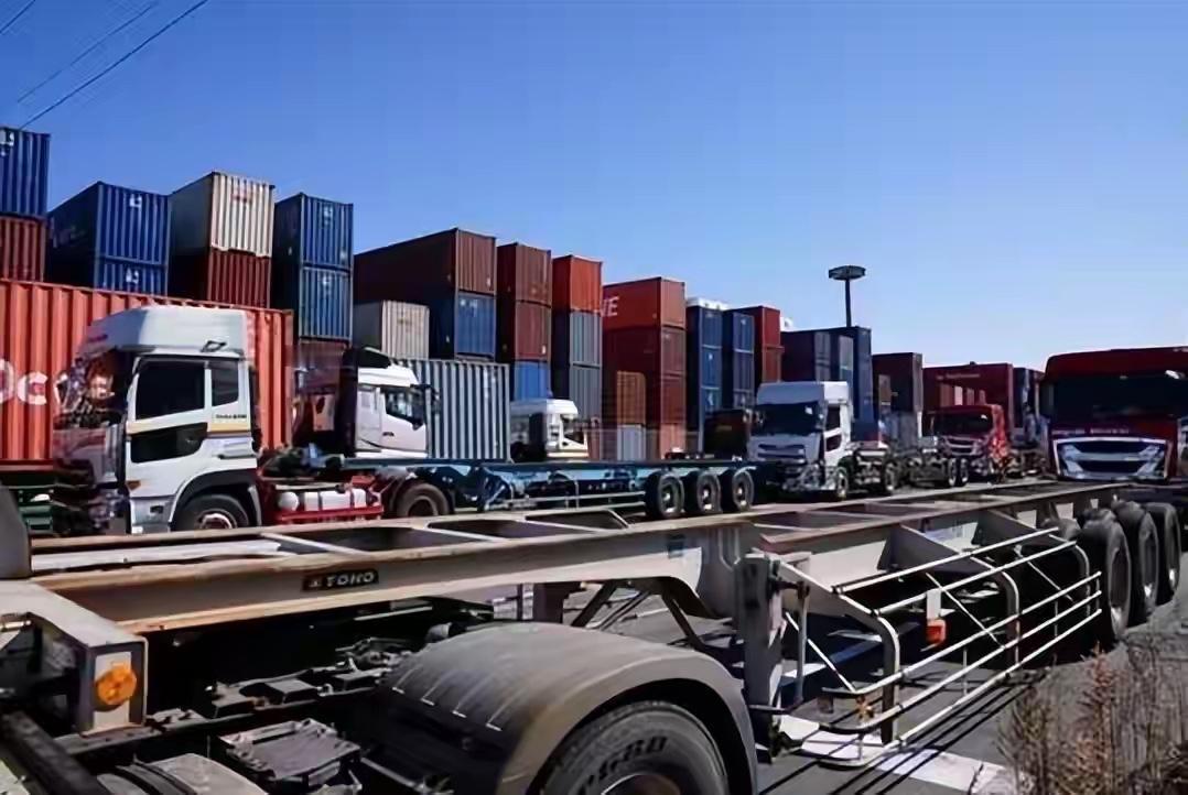 德国铁路瘫痪，根治的唯一方法就是换上中国高铁，而非反智甩锅

近日德国铁路遭遇史
