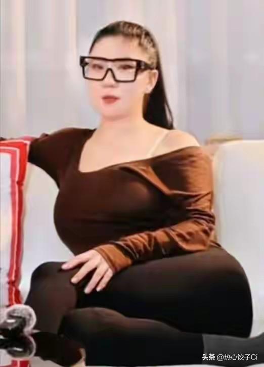 谢贤的前女友Coco说，谢谢你，谢谢你来过我，最美好的青春，成为我人世间最美好的