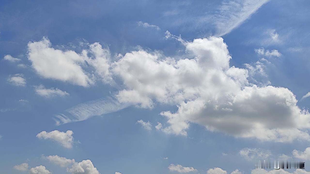 下联：东张西望找东西。请给出上联南来北往游南北