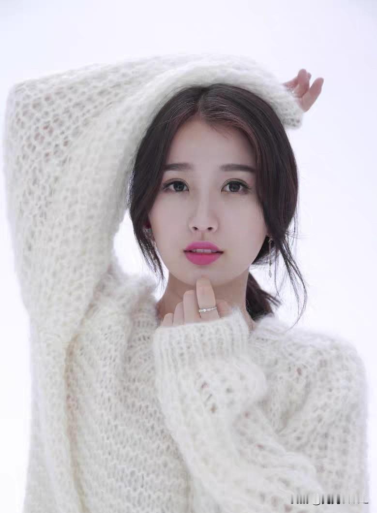 分享甜美小姐姐随手拍