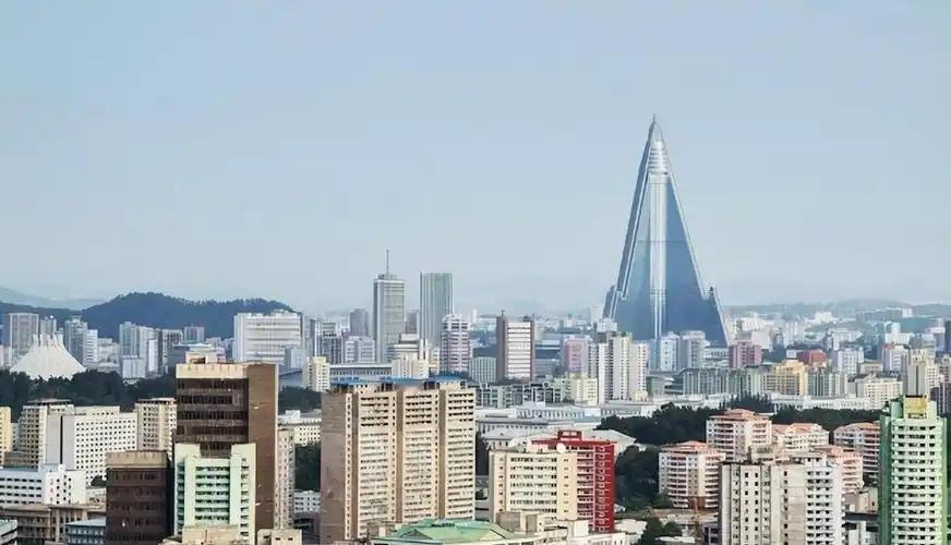 8月5日，朝鲜劳动党中央委员会副部长金与正通过朝中社公开发表谈话，对日本放出重磅