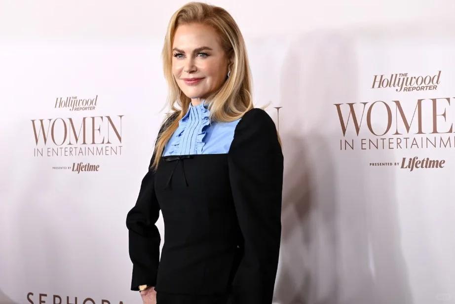 《女婴》主演妮可·基德曼分享了妈妈在她差点退出演艺圈时给她的建议；妮可·基德曼于