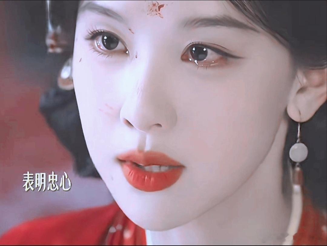 看视频的时候给我看美了，没有一帧是不美的，陈都灵（楚朝）你状态怎么这么好