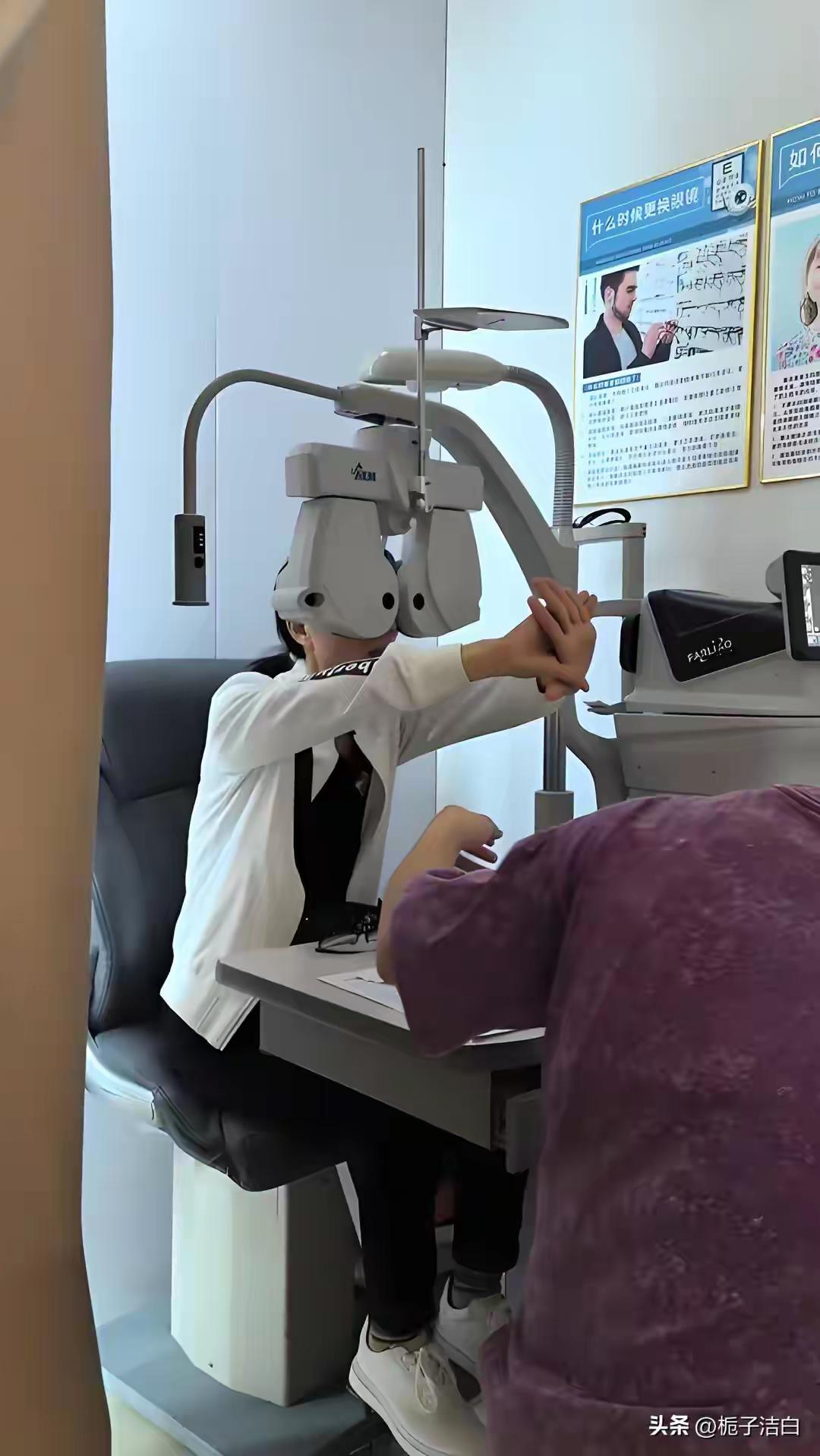 7亿人近视背后，藏着一条“暴利”黄金赛道！眼镜店老板：一天不开张，开张吃三天？真