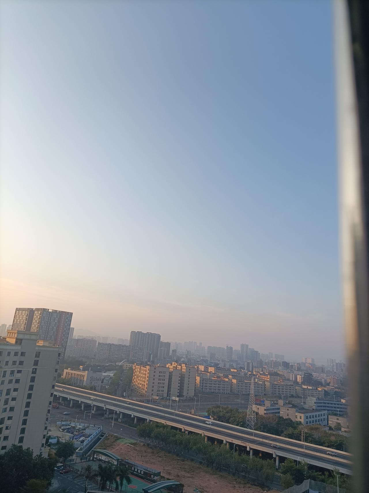 集卡领红包今日好天气，出去看看，顺便买点东西回来，要准备年夜饭了[星星眼]