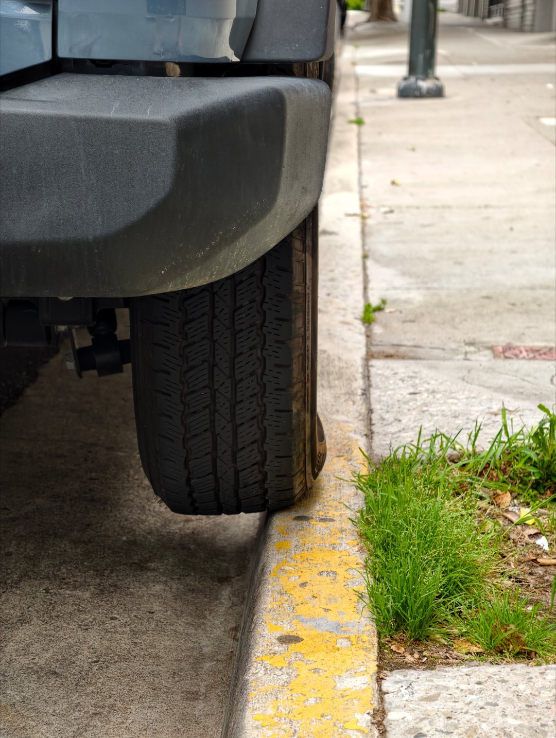 哇 谁要是开我车给我这么停，我把他头拧下来大v聊车 美国