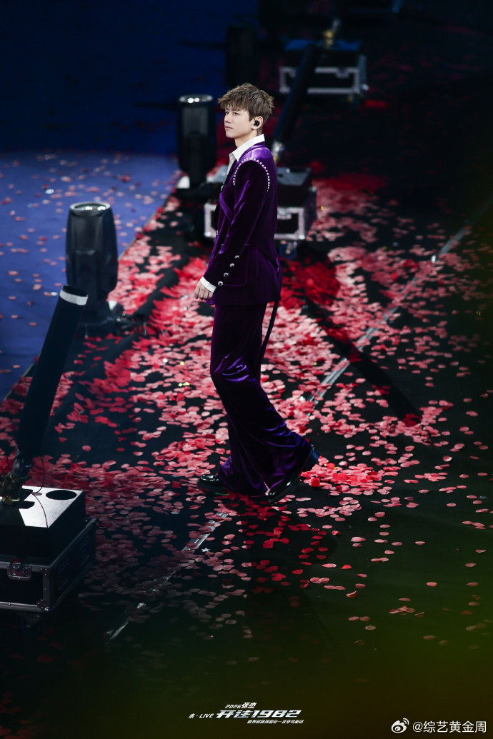 张杰鸟巢行程即将过半每一场都是视听盛宴，后半程继续冲 