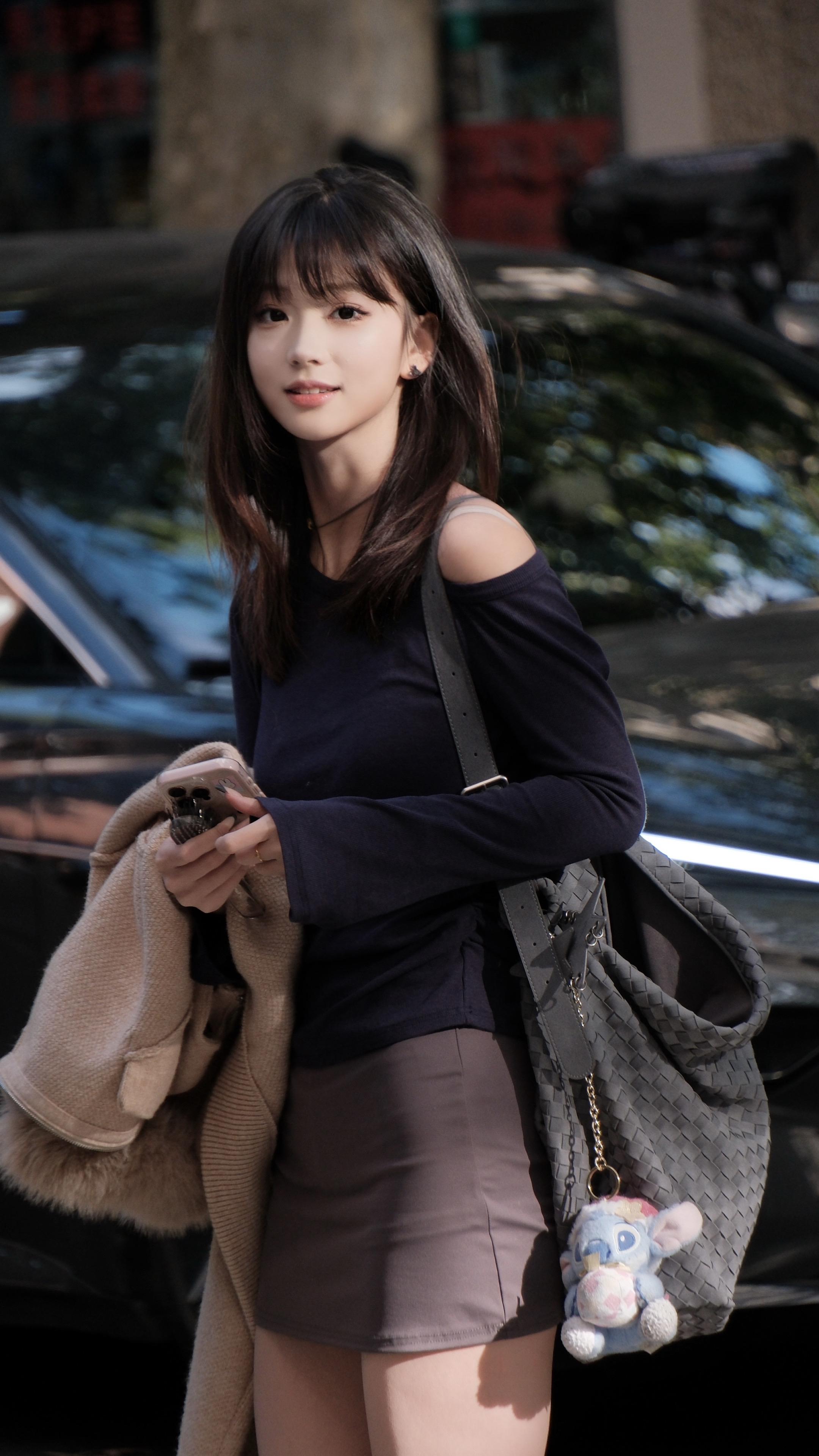 上海街拍。每个小姐姐都美的很有自己的特色！！