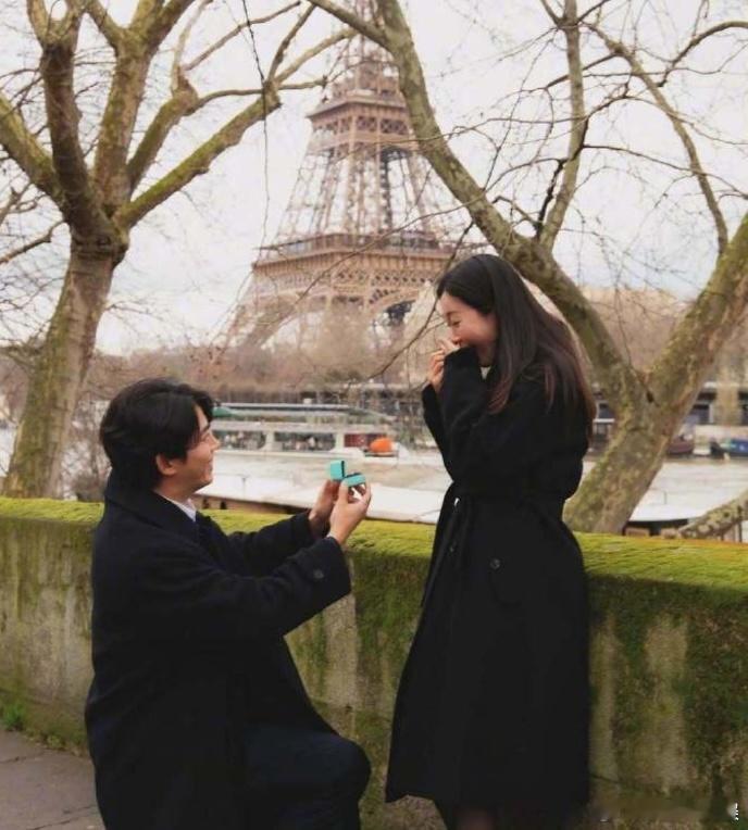 玉泽演将于4月24日结婚 据韩媒，玉泽演将与小4岁的恋人4月24日举行婚礼。 