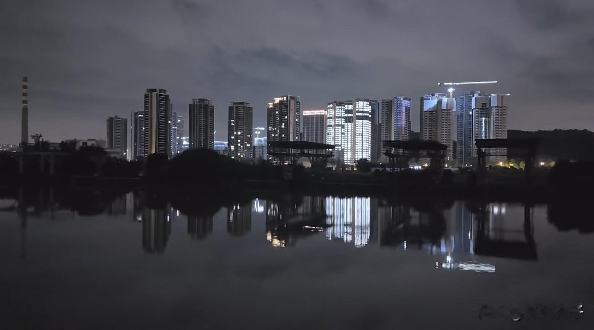南沙：加大保障性住房收储。

收储收购，不是无原则无选择性的，而是重点收储区位适