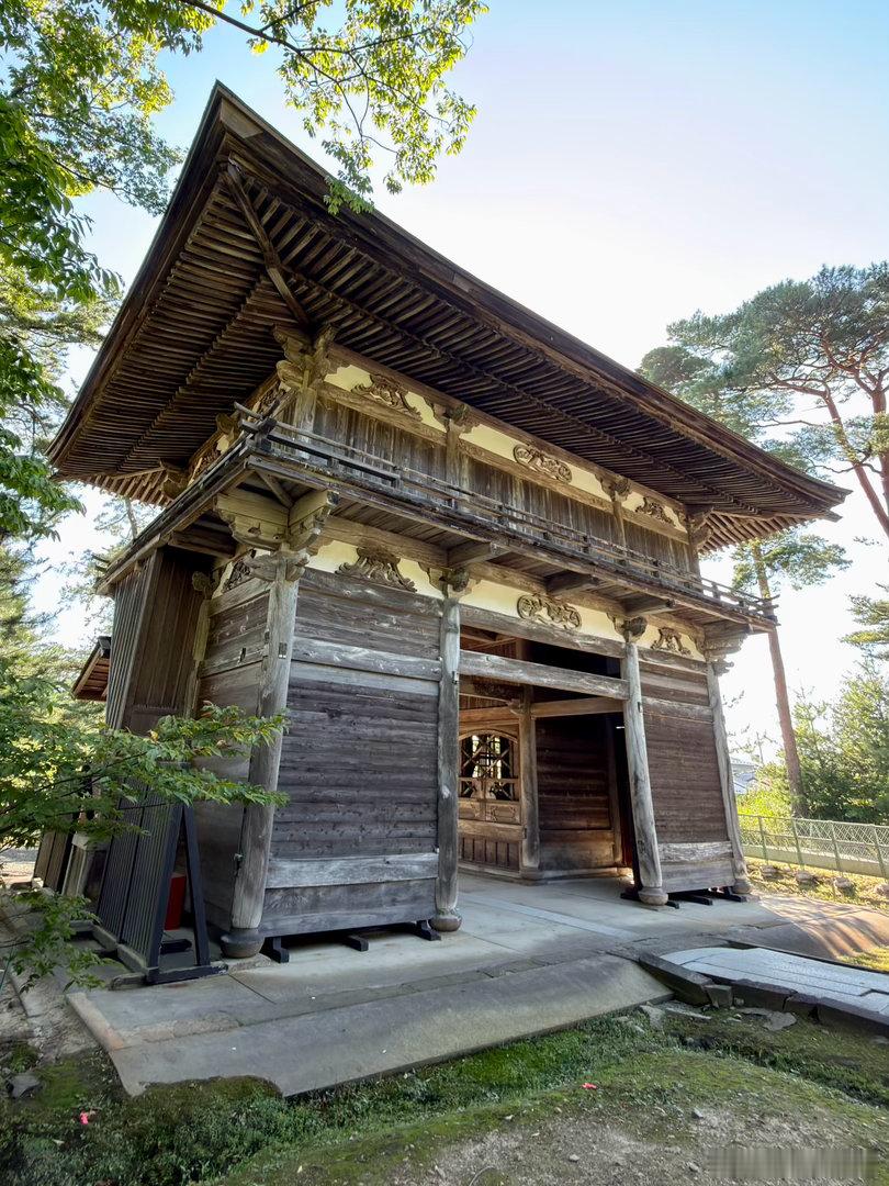 天德寺。日本东北秋田市最重要的历史寺院之一，也是秋田藩主佐竹氏历代的菩提寺。天德