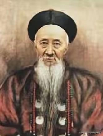 1904年晚清离谱婚事！洞房夜新娘满脸贴金，29岁新郎看破豪门最丑陋的虚荣
 