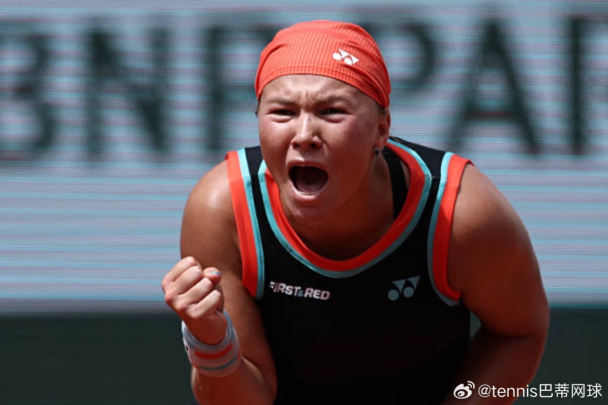 施奈德🇷🇺以6-3、3-6、6-0击败麦迪逊·凯斯🇺🇸生涯首次闯入大满贯