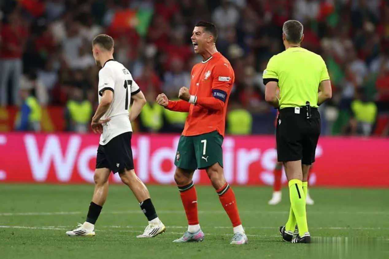 随着葡萄牙1-0小胜威尔士，41岁的C罗开启了可能是他国家队生涯的最后一段征程。