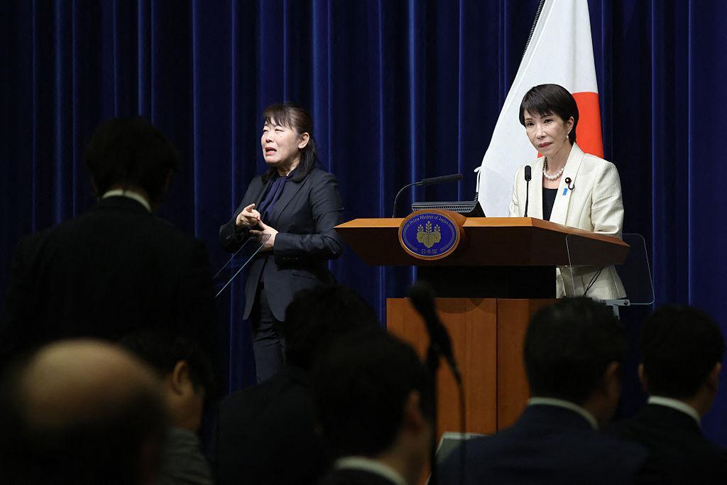 7月30日，日本外务省公开了首相高市早苗接受法国《观点》杂志书面采访的全文，题目