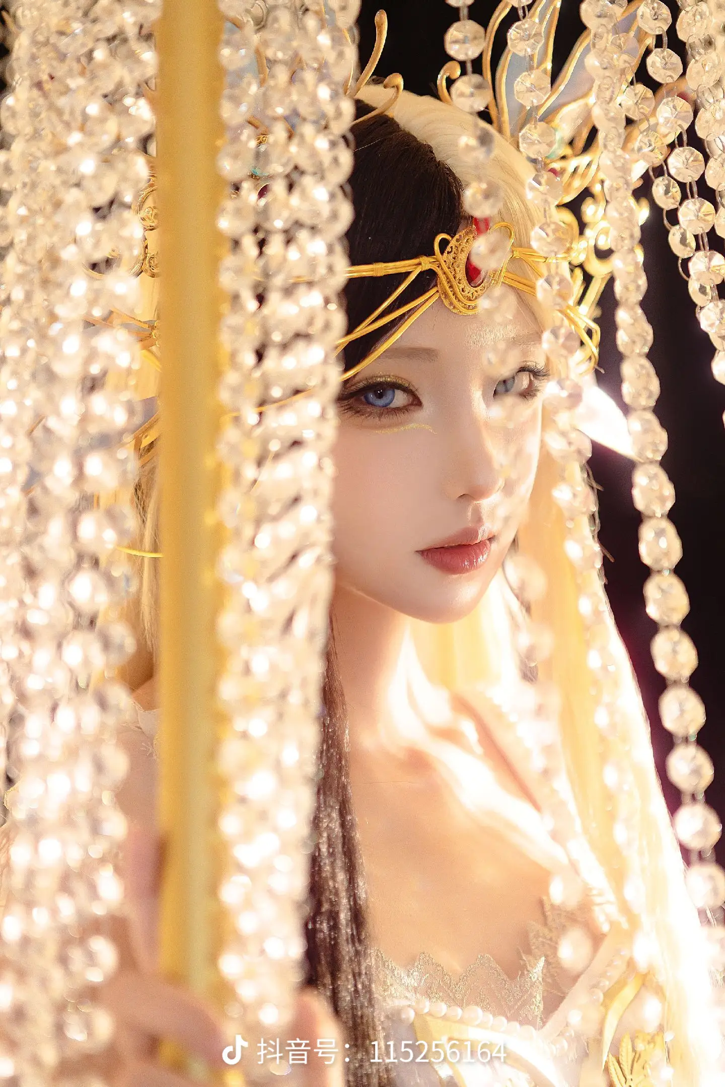 『让白光莹成为白光莹』