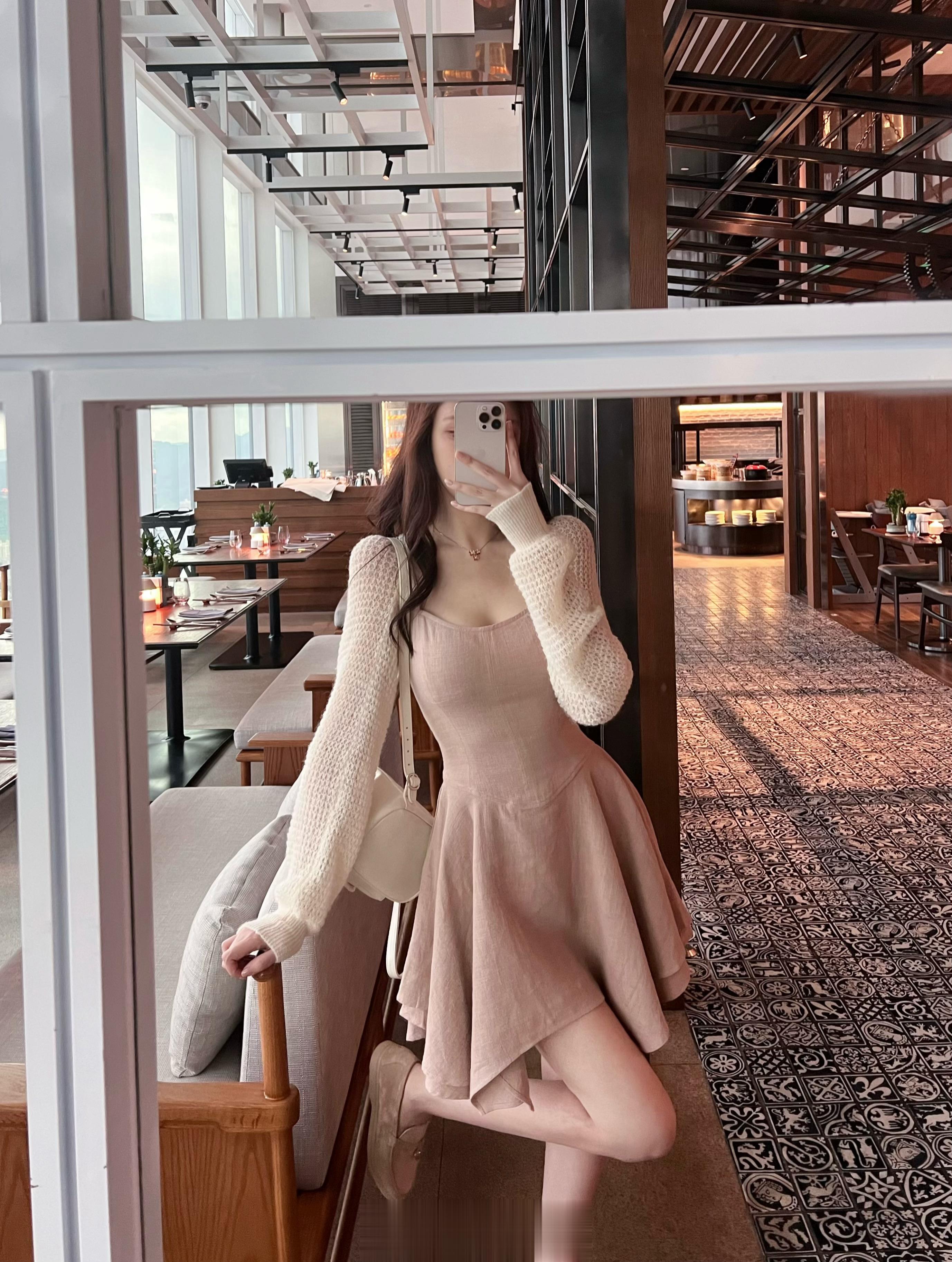 童话 善良 少女 治愈的一套我很爱的一个韩国画家设计师出的杏粉色 可惜yb腰的长