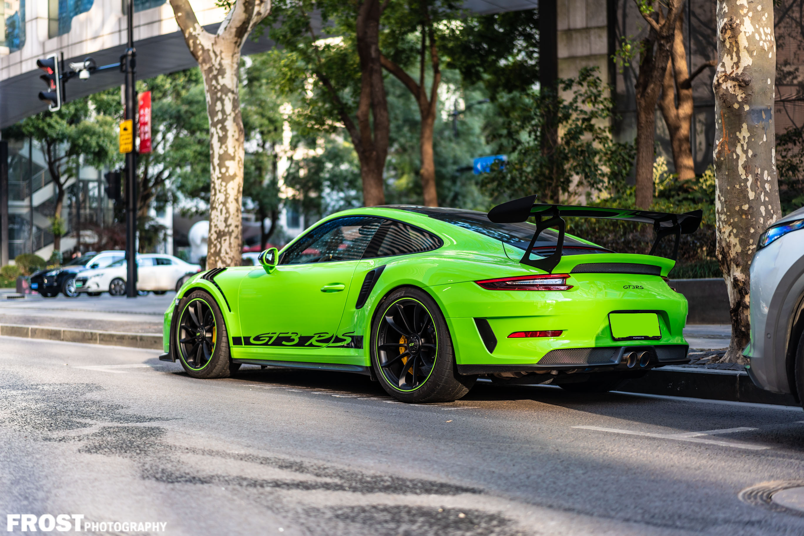 上海新天地的保时捷991.2 gt3rs，真帅啊国内稀有车
