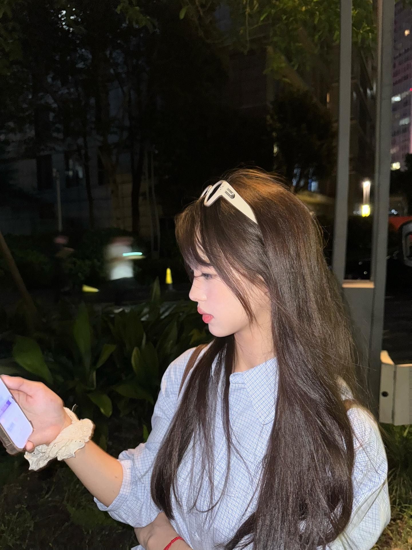 和香香的女孩子呆在一起是一件很幸福的事情