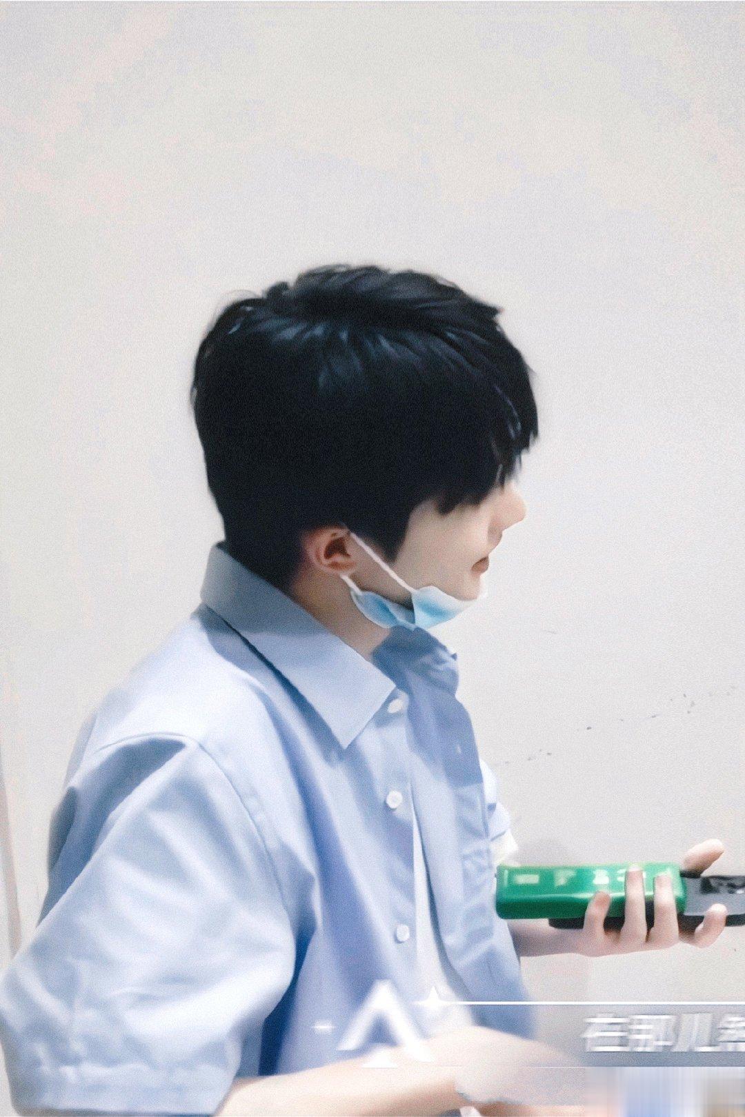 #马嘉祺[超话]#mjq#新生代歌手马嘉祺# mjq#马嘉祺唱盛夏光年# 对于喜
