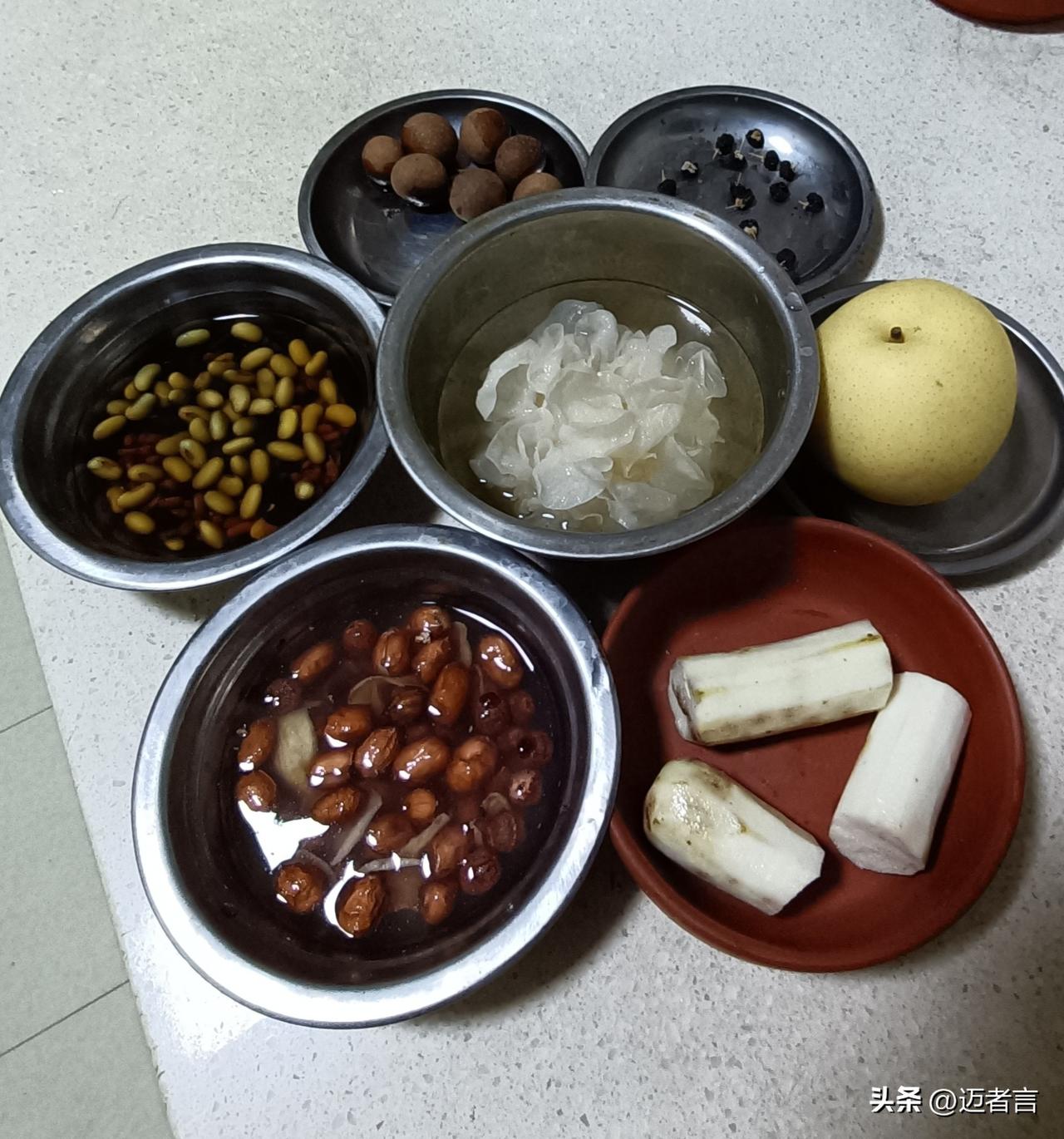 乱勾兑，不在谱，每周一次杂八糊。
老奶奶，小癖爱，自炊自品自开怀！