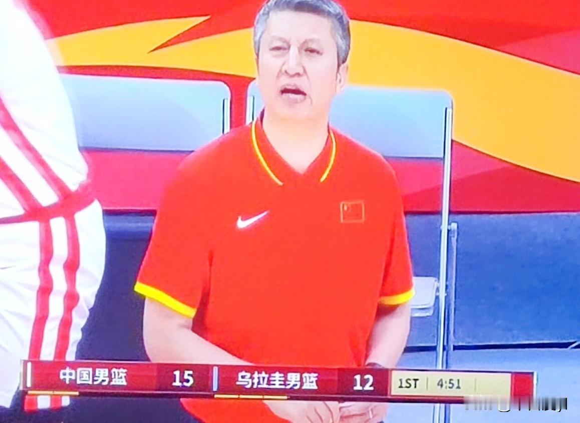 中国男篮战胜乌拉圭男篮
北京时间8月13日晚中国男篮在广东佛山进行了一场热身赛，