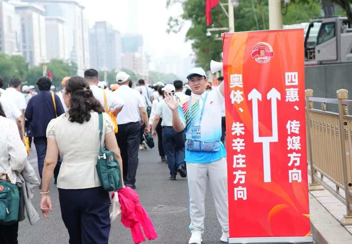 93阅兵看点太多，除了武器的智能化、无人化、系列化、体系化之外，还有另外的细节，