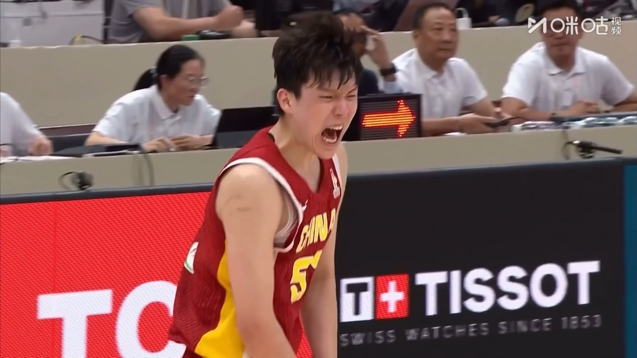 杨瀚森今晚面对黎巴嫩上场25分钟9中8拿下19分9篮板3助攻1盖帽杨瀚森加油啊，