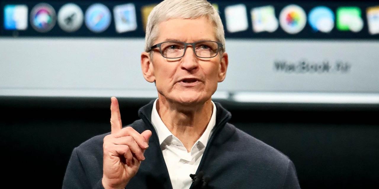 美国彻底慌了？！苹果CEO库克抛出惊人言论，振聋发聩！他说：“我们死守中国制造，