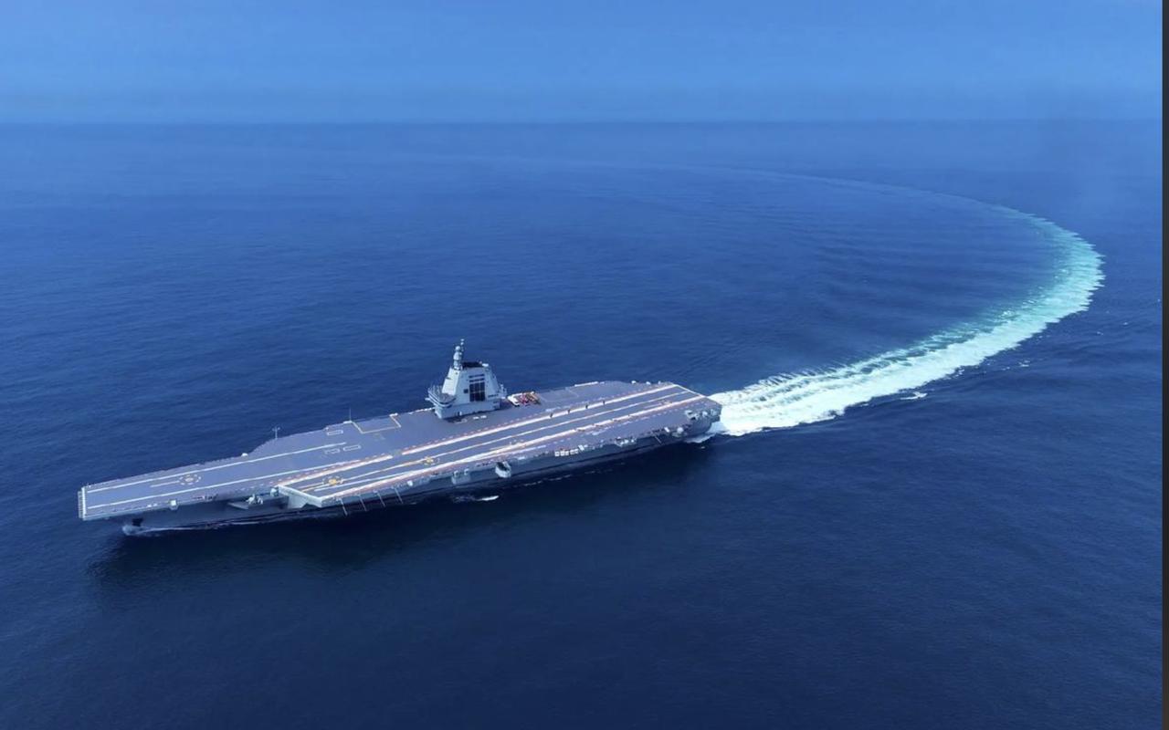 日本狂言要击沉我福建舰后，055编队直接到了日本鹿儿岛，重拳警告日本

日本居然