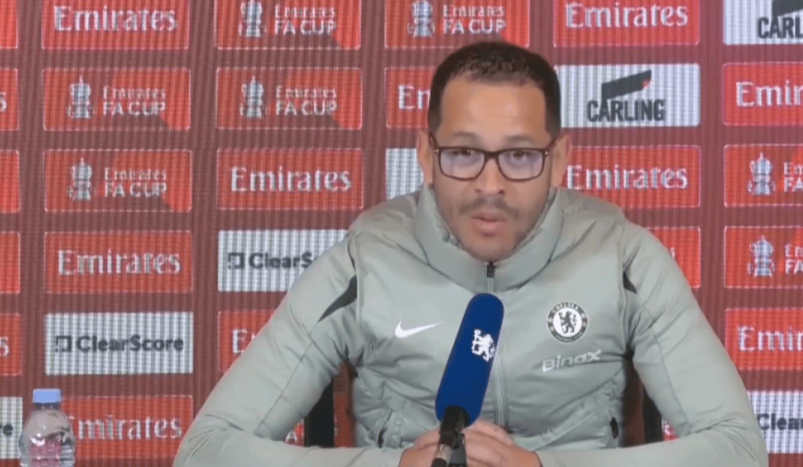 切尔西主教练罗西尼尔出席对阵维尔港的足总杯赛前发布会。库库雷利亚，我想他当时措辞