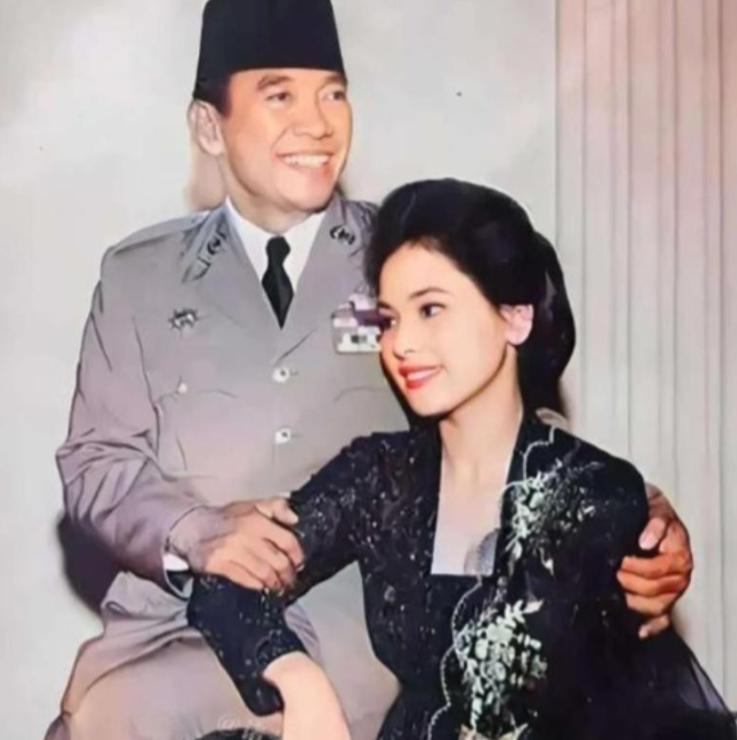 1959年，印尼总统秘密访日，日本人知道他好色，专门为他安排了一名19岁的绝色艺