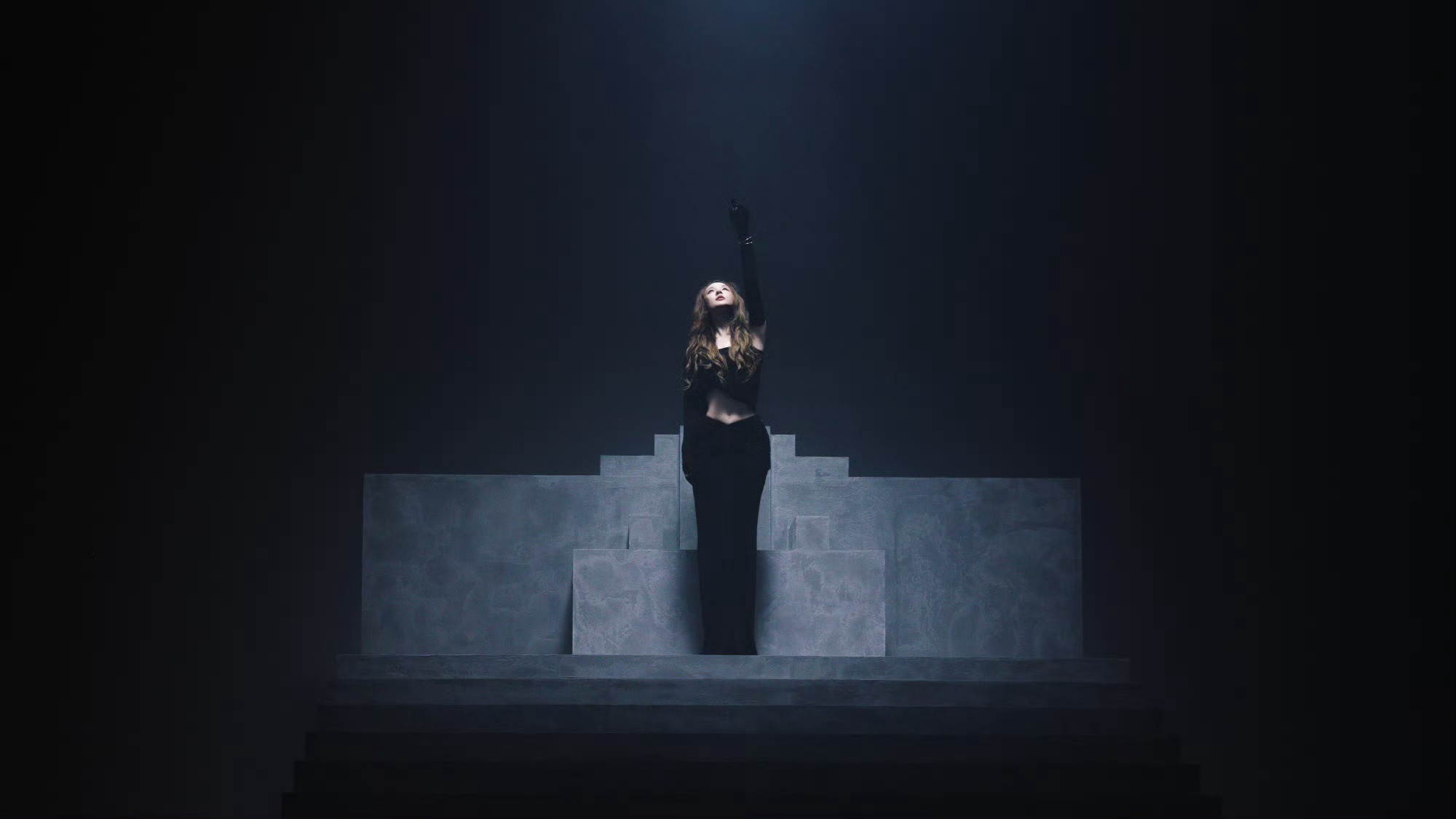 女王👑赵露思