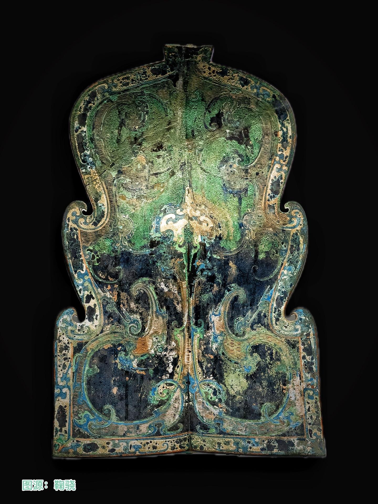 秦代·铜盾。伏尸百万，流血漂橹——汉·贾谊《过秦论》  部分图源：鞠骁...