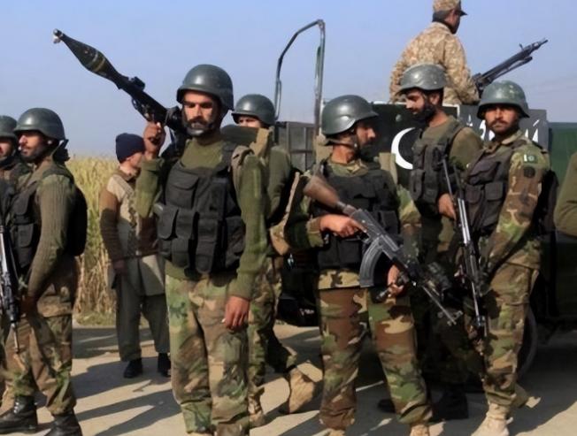 不到24小时，巴基斯坦公开宣战，双方伤亡惨重，四国矛盾彻底失控

这场风波的导火