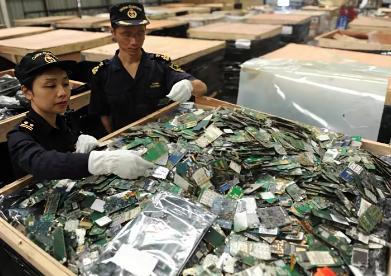 国内首例！深圳破获特大假冒进口芯片案！深圳市成功侦破一起涉案金额巨大的假冒高端芯