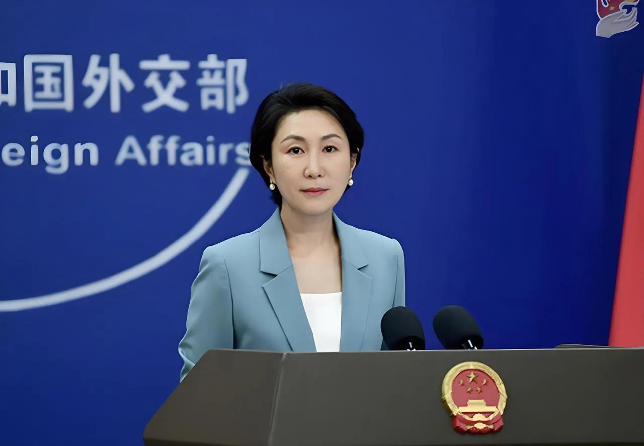 中国在俄乌冲突中适宜采取“三不”立场
美国总统特朗普与俄罗斯总统普京会晤讨论俄乌
