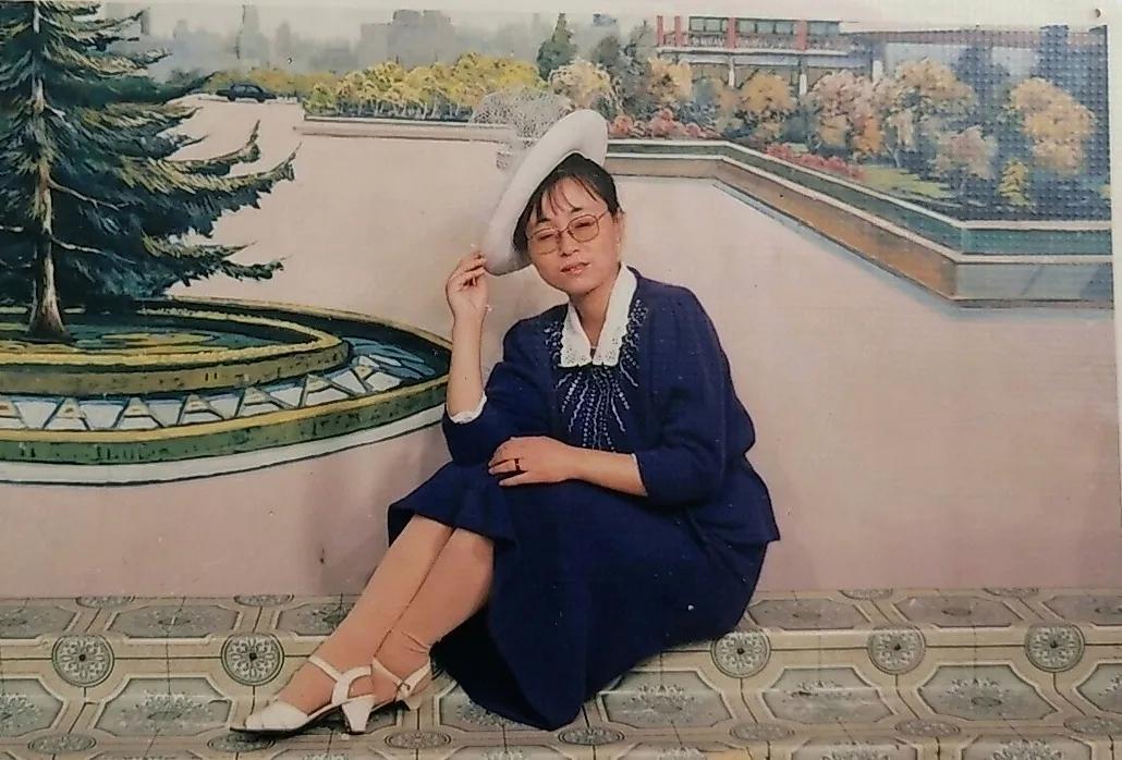 我要去读书，但年龄已大，现眼睛又不太好。我盼望能与子女多多交流，人家正年轻忙得一