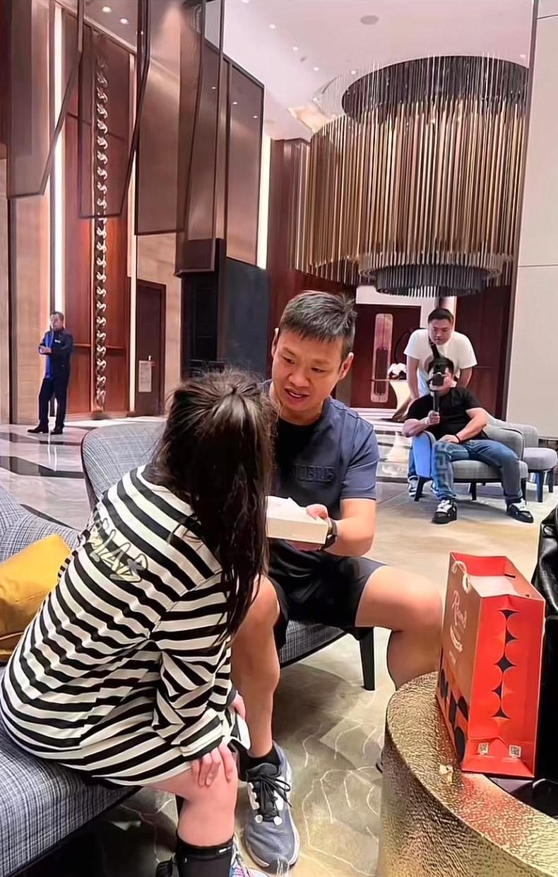 沛县大网红二哥的好兄弟晓森，估计怎么也想不到，曾经跟着二哥混的日子，那么风光，最