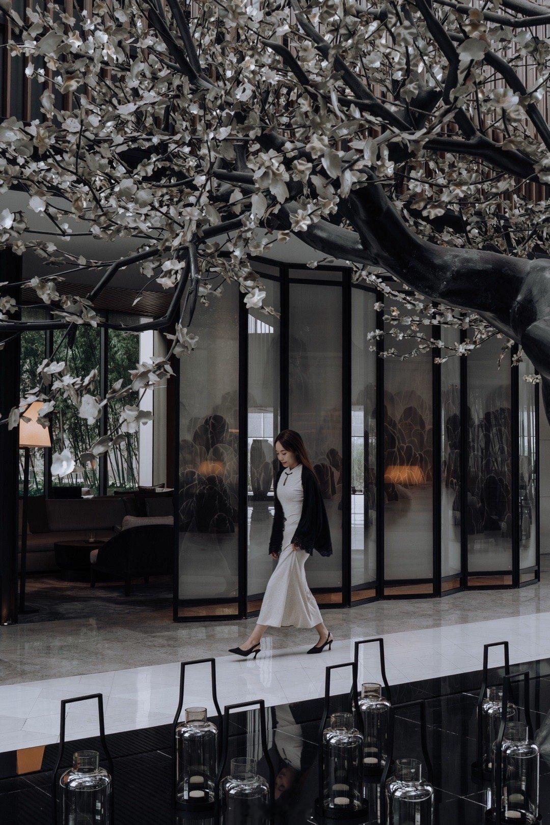 南京这家酒店也太出片了！！周末去了趟南京找闺蜜玩，终于去住了心心念念已久的南京涵